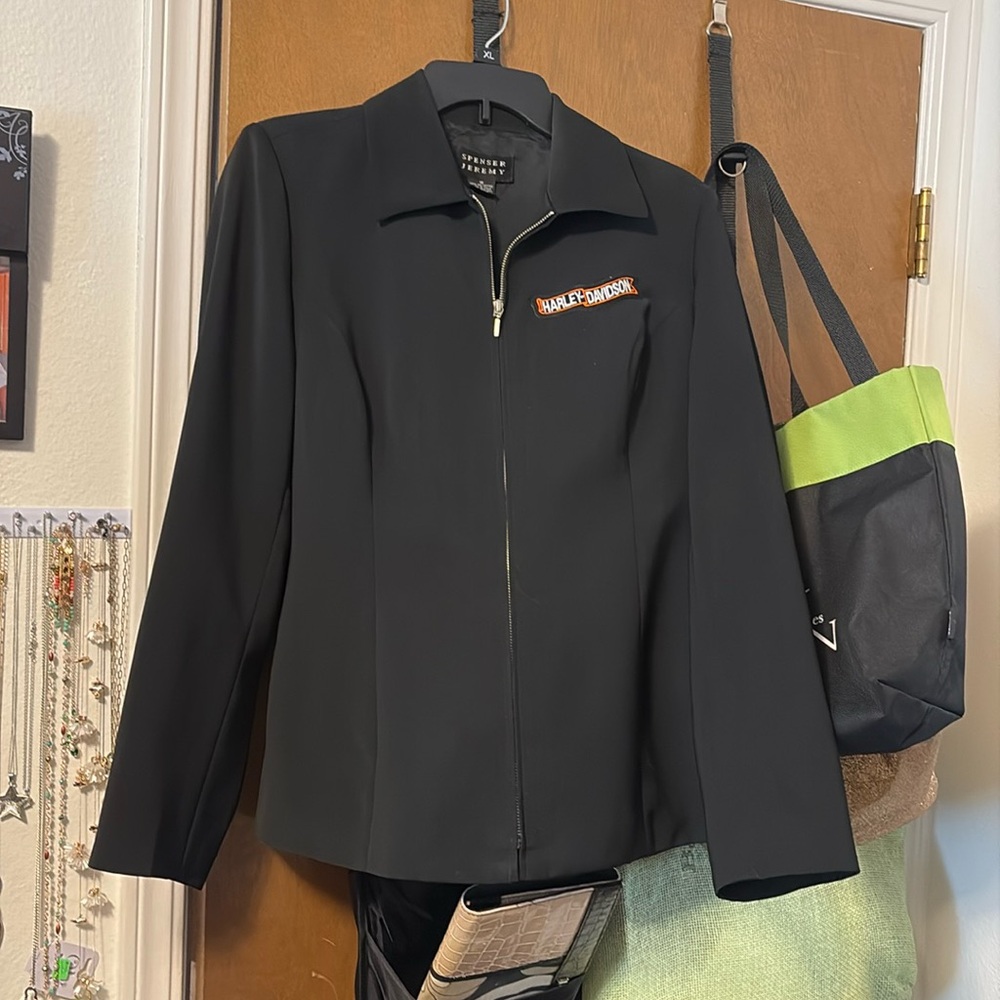 Women’s jacket
